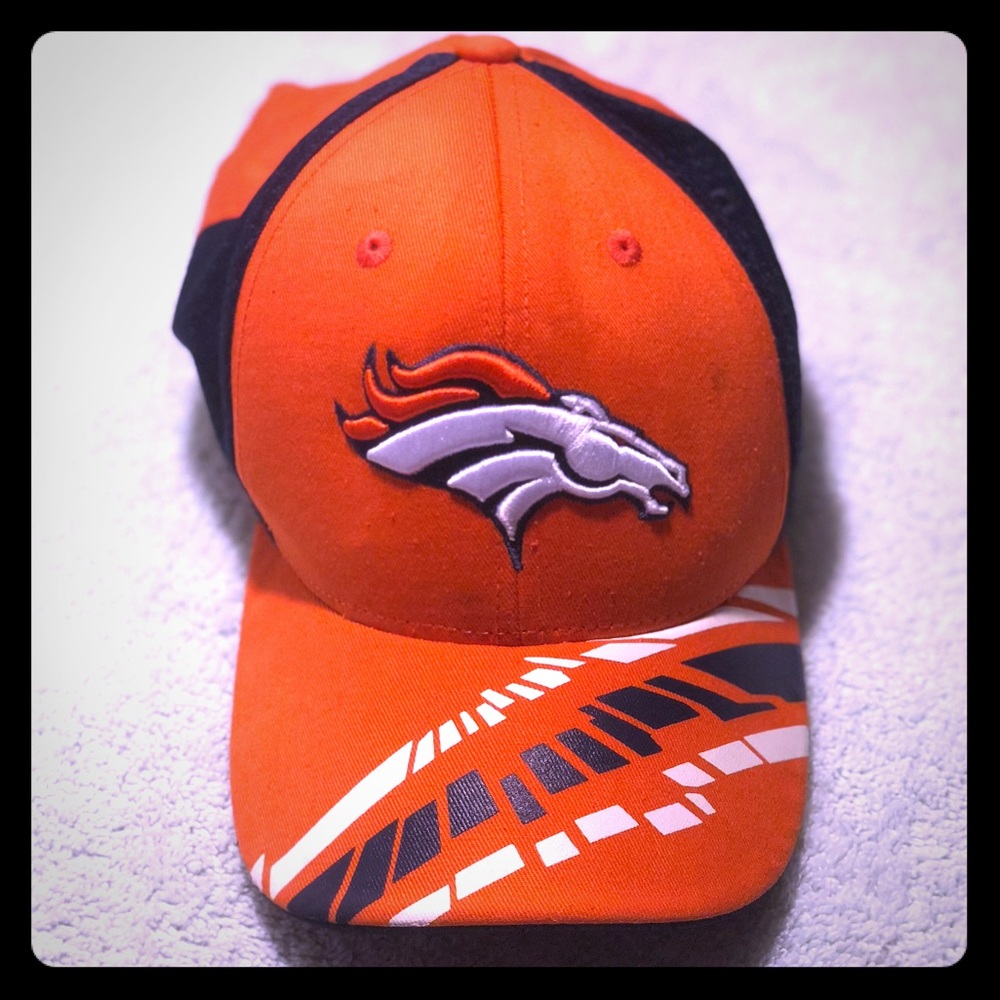 Broncos Youth Adjustable hat! ☄️🏈🔥